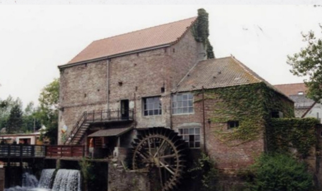 Le Vieux Moulin de Saint-Roustan